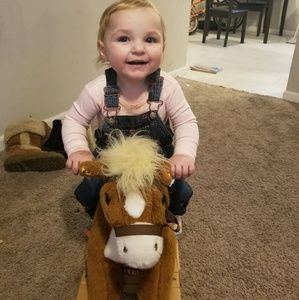 Meet your Posher, Kara